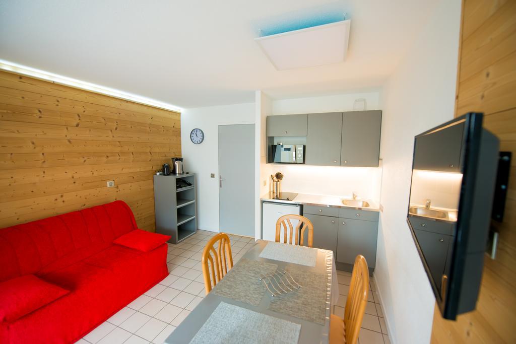 Terres De France - Residence Les Silenes อัลวาร์ ภายนอก รูปภาพ