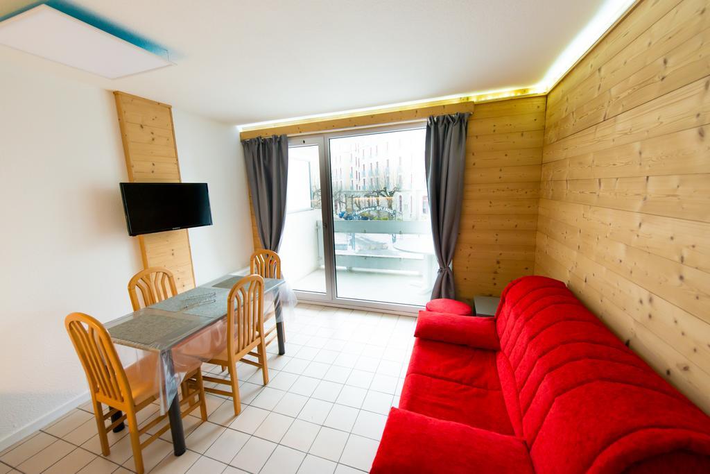 Terres De France - Residence Les Silenes อัลวาร์ ภายนอก รูปภาพ