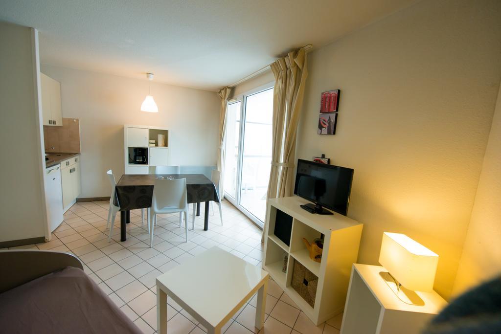 Terres De France - Residence Les Silenes อัลวาร์ ภายนอก รูปภาพ